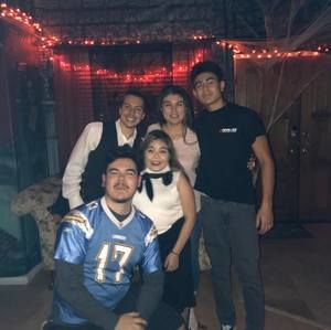 Meet your Posher, Aaron